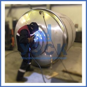 Купить баки и ёмкости из нержавеющей стали от завода УЗСК в Владимире